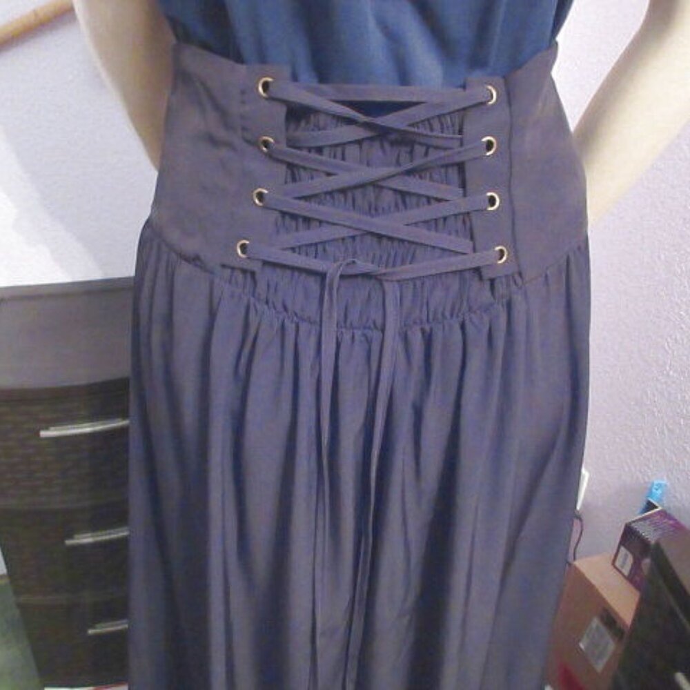 Scarlet Darkness Maxi Skirt Size XL Corset Victorian Witchy Steampunk Baddie Emo - Picture 5 of 9